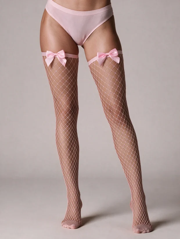 Bow Flirt